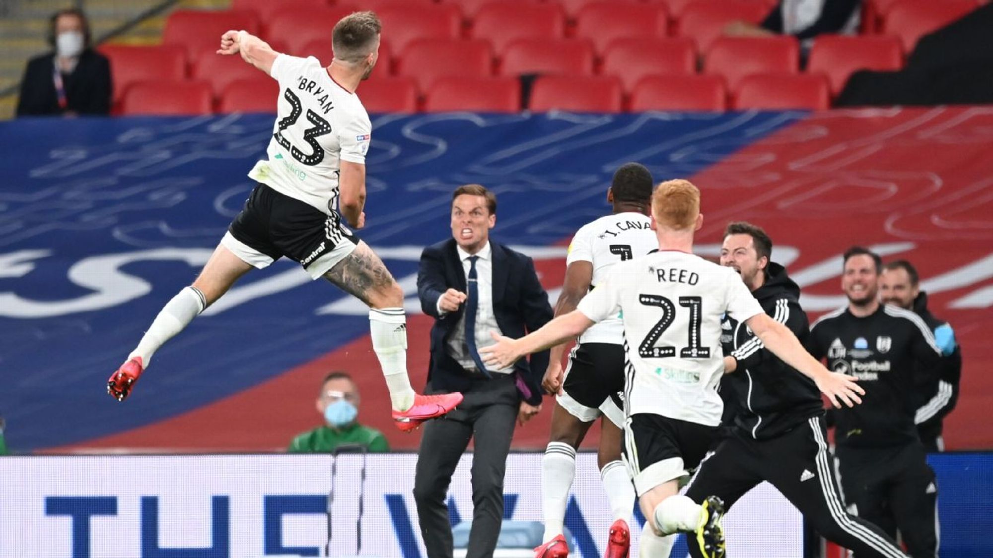 阵型无疑是 阵型无疑是